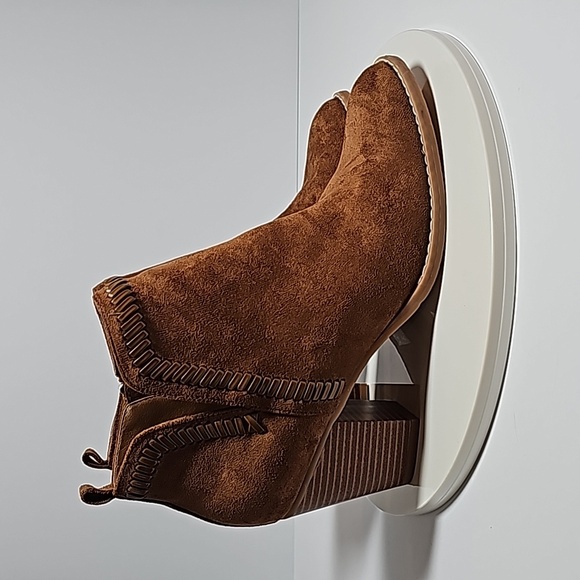 Dolce Vita DV Jace Booties Ankle Boot Block Heel Pointed Toe Faux Suede Brown 10 - Picture 3 of 14